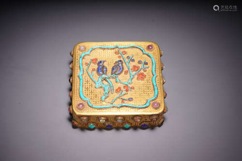 GILT SILVER FILIGREE AND ORNATE 'BIRDS' SQUARE BOX