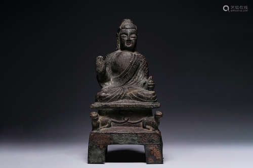 GILT BRONZE CAST SEATED SHAKYAMUNI ON PEDASTAL FIGURE