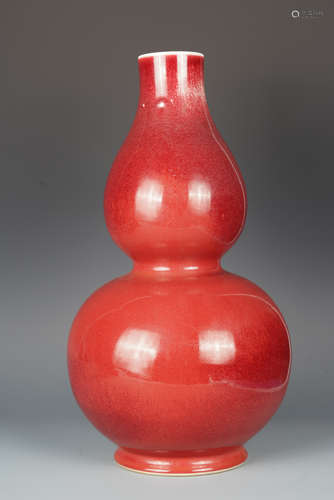 MONOCHROME RED GLAZED DOUBLE GOURD VASE