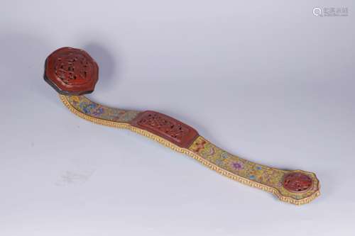 FAMILLE ROSE AND OPENWORK CARVED 'FLOWERS' RUYI SCEPTER