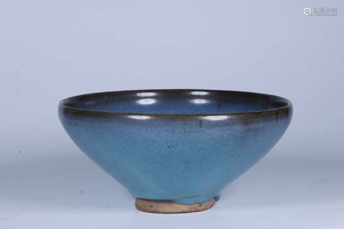 JUN WARE BLUE AND RED GLAZED CONICAL BOWL