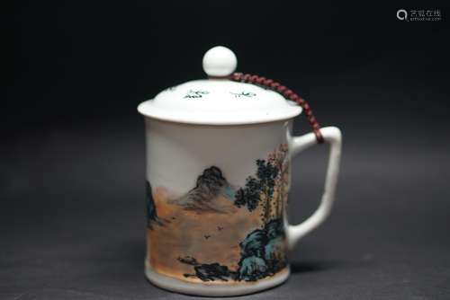 FAMILLE ROSE 'LANDSCAPE SCENERY' CUP WITH LID