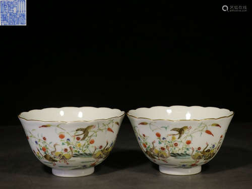 PAIR OF FAMILLE ROSE 'FLOWERS AND BIRDS' FLORIFORM CUPS