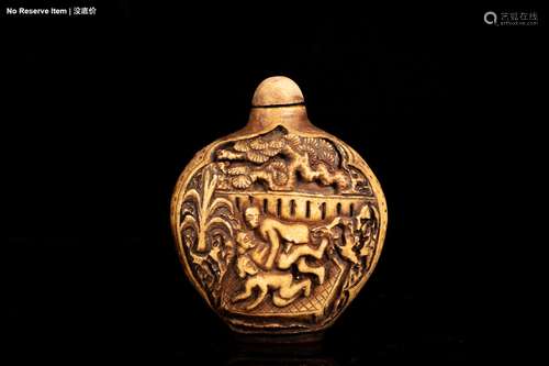 A CARVED SNUFF BOTTLE