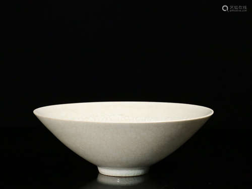 CELADON GLAZED AND IMPRESSED DING WARE CONICAL BOWL