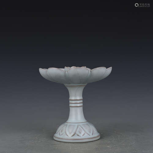 A Chinese Ru Kiln Porcelain Lotus shaped candlestick