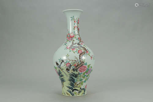 A Chinese Famille Rose Painted Porcelain Vase