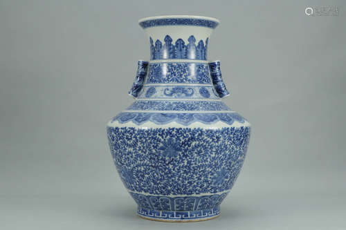 A Chinese Blue and White Floral Porcelain Double Ears Vase