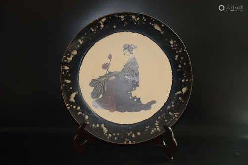 A Chinese Jizhou Kiln Figure Painted Porcelain Plate