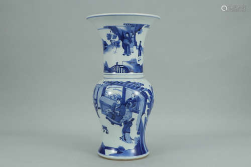 A Chinese Blue and White Figure Painted Porcelain Flower Vase