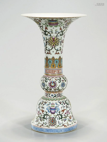 Chinese Enameled Porcelain Vase