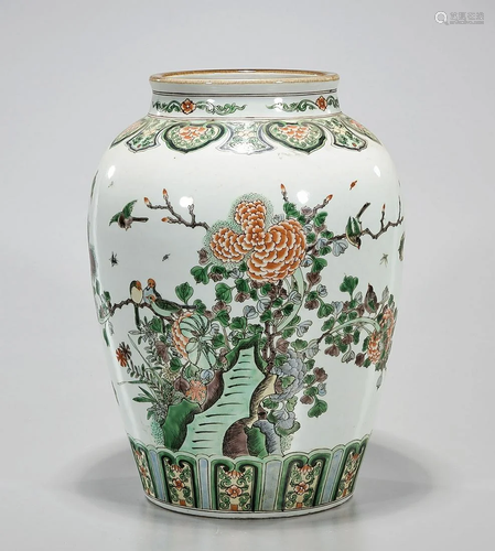 Large Chinese Enameled Porcelain Jar