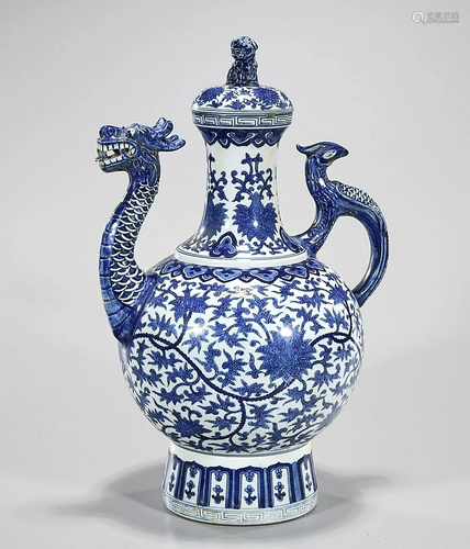 Chinese Blue and White Porcelain Covered Vessel