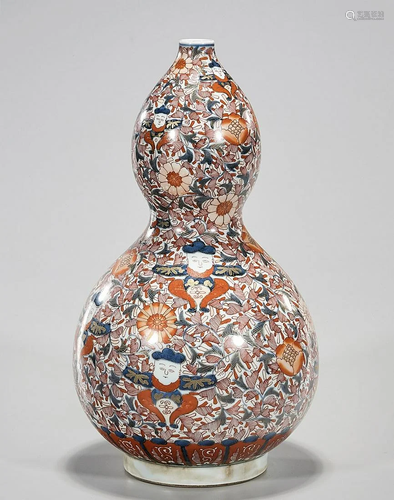 Chinese Enameled Porcelain Gourd Vase