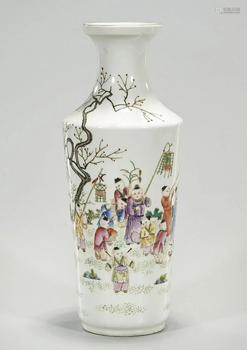 Chinese Enameled Porcelain Vase