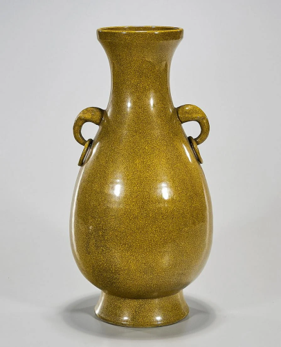 Chinese Tea Dust Crackle Glazed Porcelain Vase