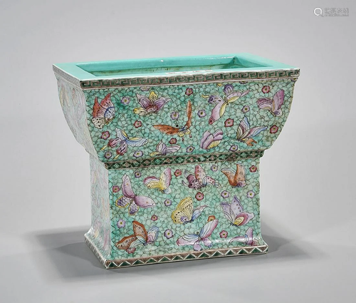 Chinese Enameled Porcelain Basin