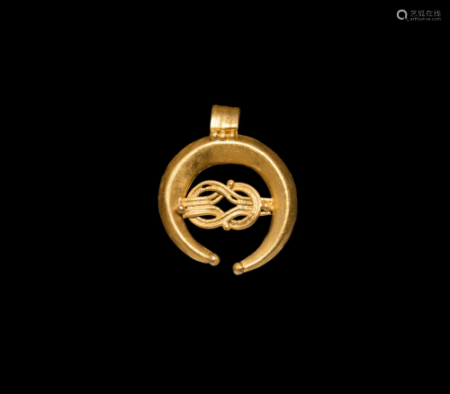 Roman Gold Lunate Pendant with Knot