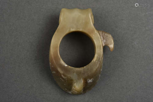 CREAMY WHITE JADE RING WARRING STATE PERIOD