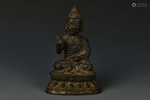 BRONZE GILT SHAKYAMUNI QING DYNASTY