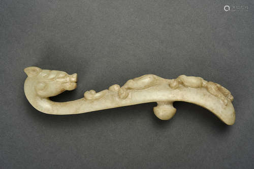 CHICKEN BONE BELT HOOK MING DYNASTY