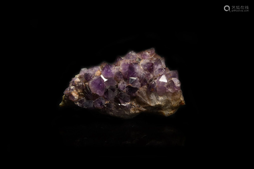 Large Amethyst Display Section