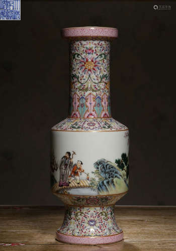 A FAMILLE ROSE GLAZE FIGURE STORY PATTERN VASE