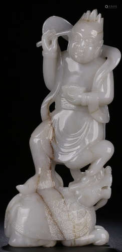 A HETIAN JADE CARVED FIGURE SHAPED ORNAMENT