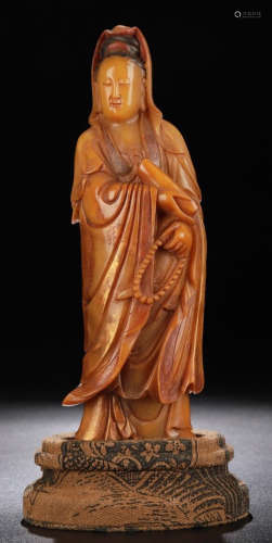 A TIANHUANG STONE CARVED GUANYIN STATUE