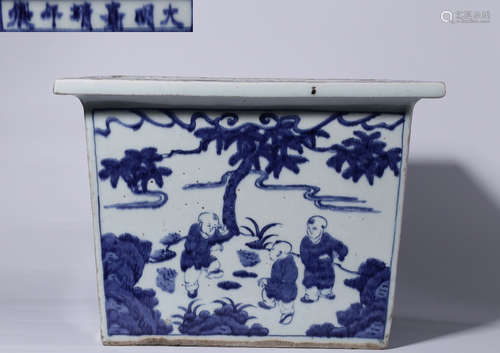 A BLUE&WHITE GLAZE CHILD PATTERN BRUSH WASHER