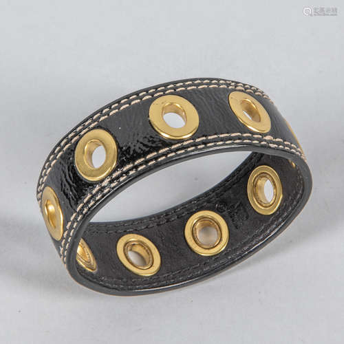 Collectible Coach Black Gold Tone Leather Bangle