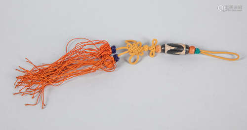 Collectible Chinese Dzi Beads Pendant