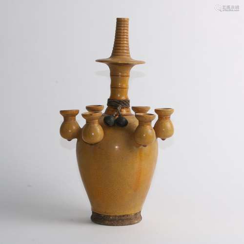 YELLOW GLAZED VASE LIAO DYNASTY