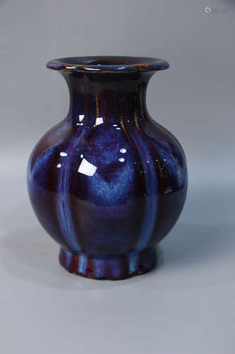 A Chinese Porcelain Vase