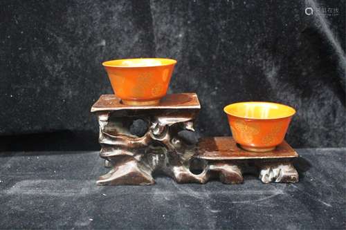 A Pair of Chinese Copper Red Gilt Floral Porcelain Teacups