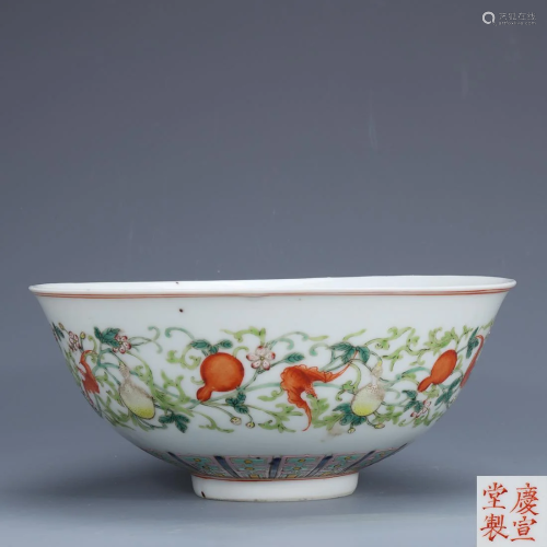 A CHINESE FAMILLE ROSE GILD PORCELAIN BOWL