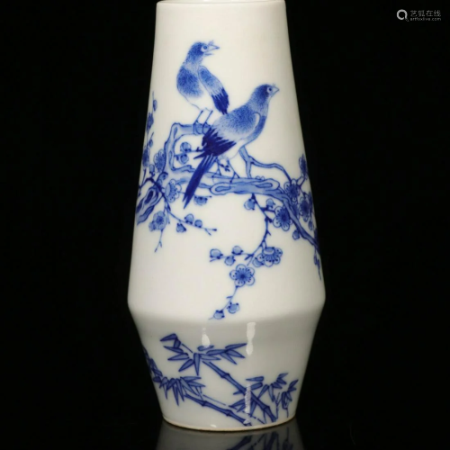 A CHINESE BLUE & WHITE FLOWER&BIRD PATTER…
