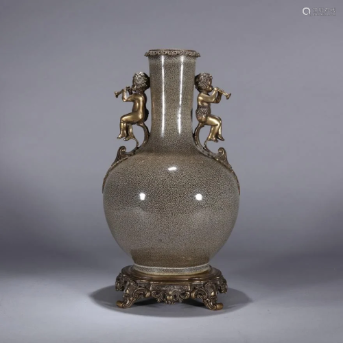 A CHINESE COPPER INLAID PORCELAIN VASE