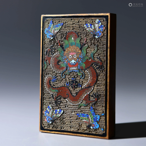 A CHINESE DRAGON PATTERNED BRONZE PAPERW…