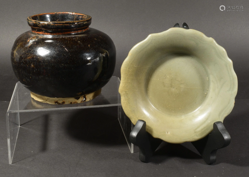 Chinese Longquan Plate and Black Pot, Yuan or Ming