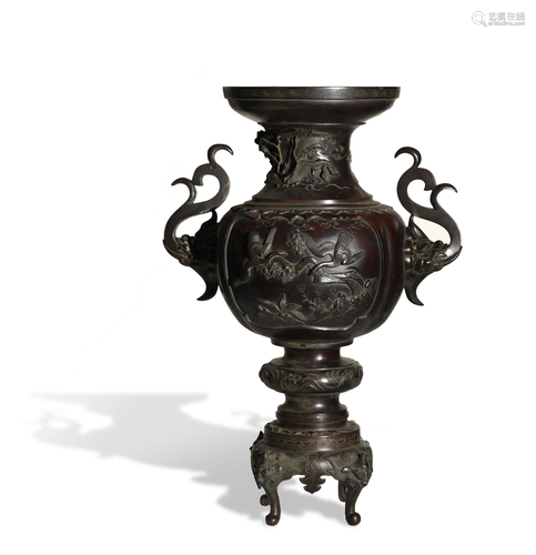 Large Japanese Bronze Vase with Dragons and Swans