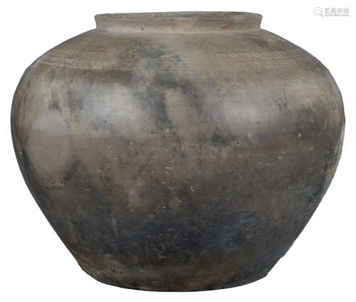 A Fine Chinese Warring States Burnished and Incised Pottery Jar (475 - 221 BC)