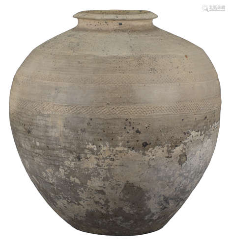 A LARGE Chinese Warring States Impressed Pottery Jar (475 - 221 BC)