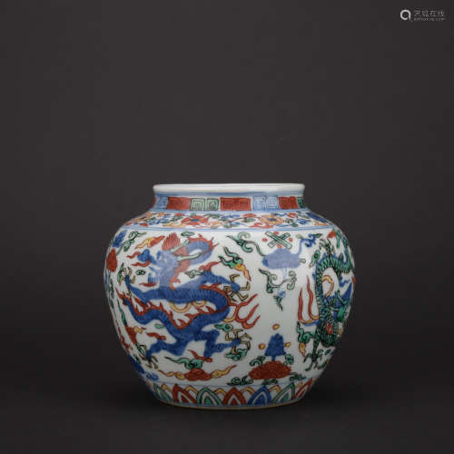 Ming dynasty multicolored jar with dragon patten