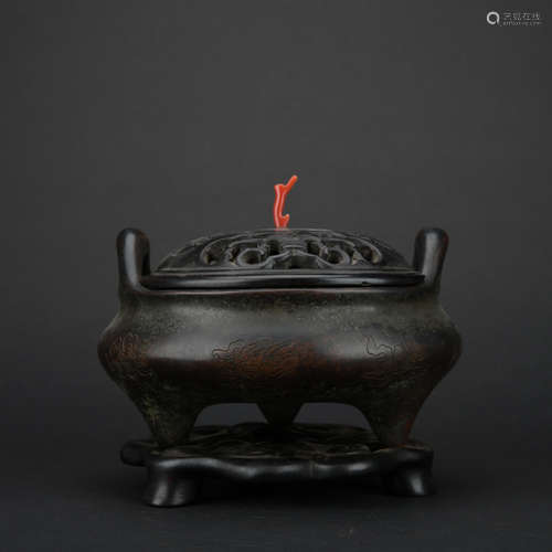 Qing dynasty bronze incense burner