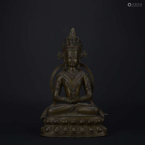 Qing dynasty bronze statue of the Buddha of Immeasurable Life