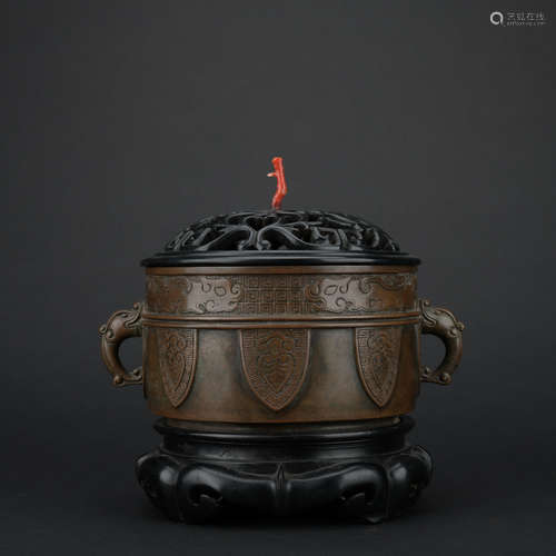 Qing dynasty bronze incense burner