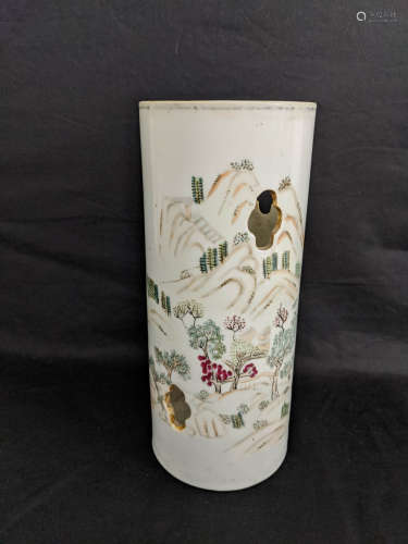 浅绛笔帽筒，同治年治Light Colored Brush Pot, Tong Zhi Nian Zhi Mark