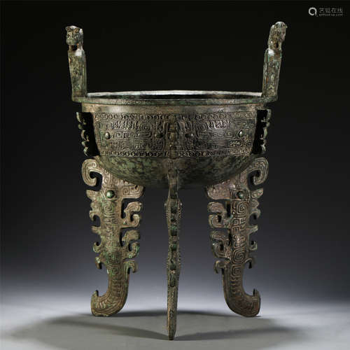 AN ANCIENT CHINESE BRONZE TRIPLE FOOT DOUBLE HANDLE CENSER