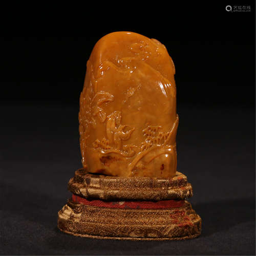 CHINESE TIANHUANG STONE CARVED FIGURE AND STORY SEAL